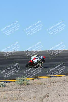 media/May-12-2024-SoCal Trackdays (Sun) [[ad755dc1f9]]/6-Bowl (845am)/